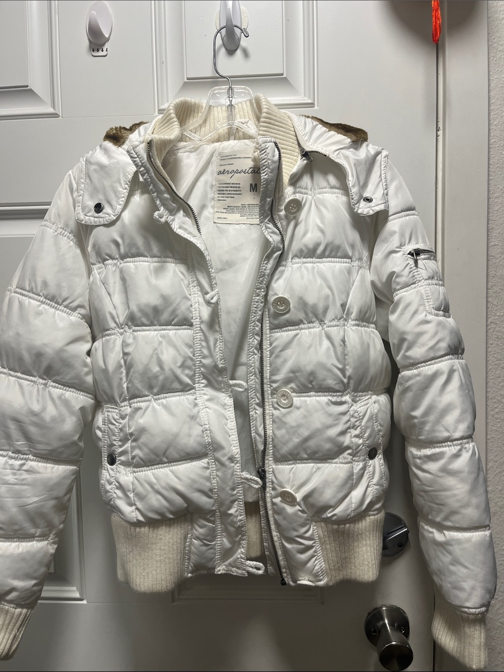 Aeropostale White Quilted Puffer Jacket with Rib Knit Trim